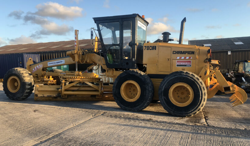 CHAMPION KOMATSU 780A MOTOR GRADER