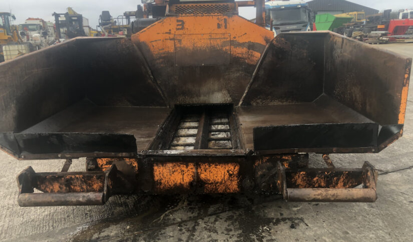 Bitelli BB30 Ashault paver - pavingmachinery.co.uk